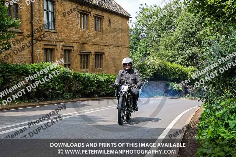 Vintage motorcycle club;eventdigitalimages;no limits trackdays;peter wileman photography;vintage motocycles;vmcc banbury run photographs